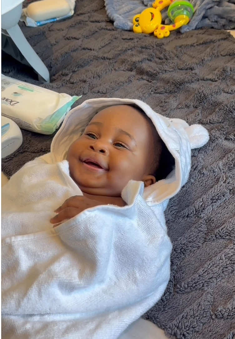 TikTok post by @thereal_soso for Dove. Caption reads: Bath time is our favorite time 🛁✨ I love how....