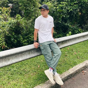 Instagram post by @kunhua_c for Skechers Singapore. Caption reads: Rise and Shine!! I can foresee myself heading....