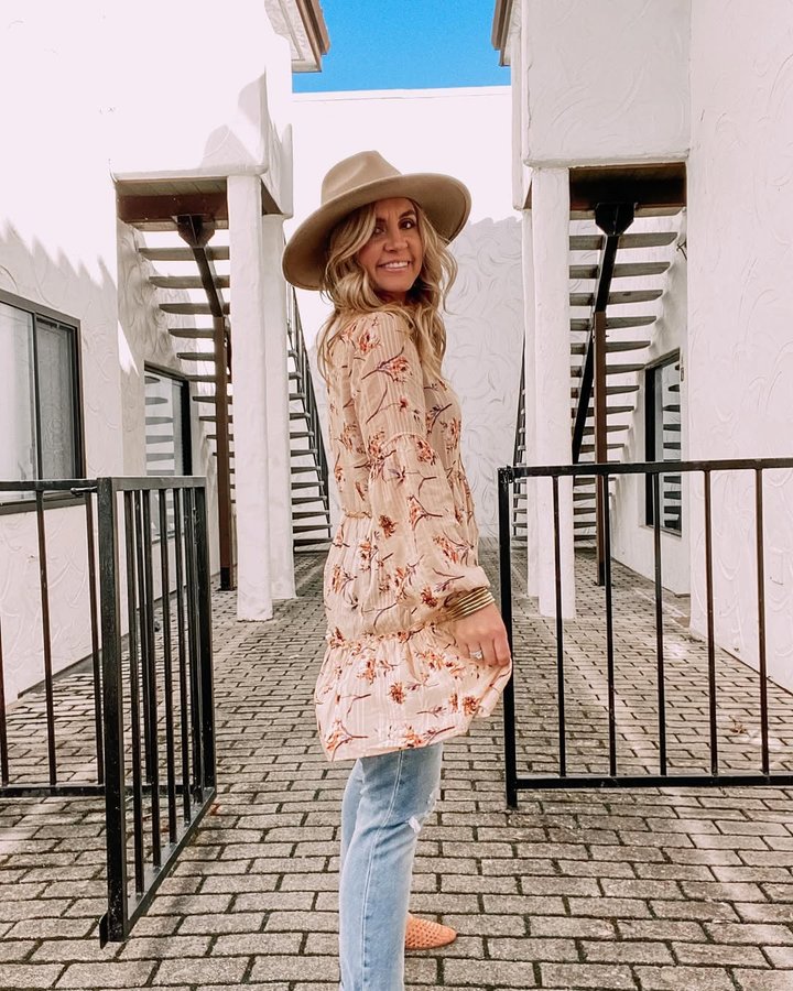 Instagram post by @byrachelelliot for Dear John Denim. Caption reads: Taking this @dearjohndenim fit out for a spin....