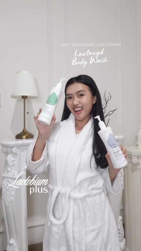 Instagram post by @febynnisa for Lactacyd. Caption reads: fresh after yoga because I always use @lactacyd_id....