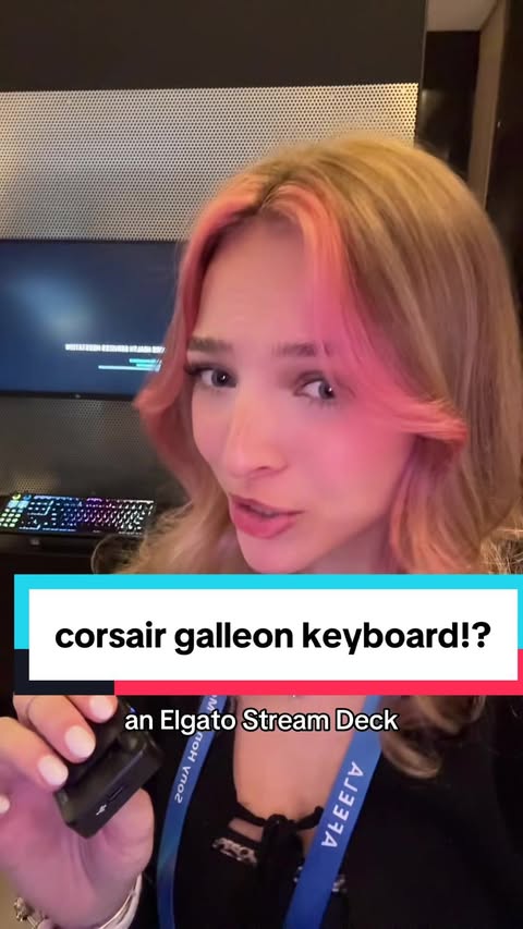 Instagram post by @lindseysznn for CORSAIR. Caption reads: [...] !!! 😍 #Lindseyszn #Techtok #techbaddie....