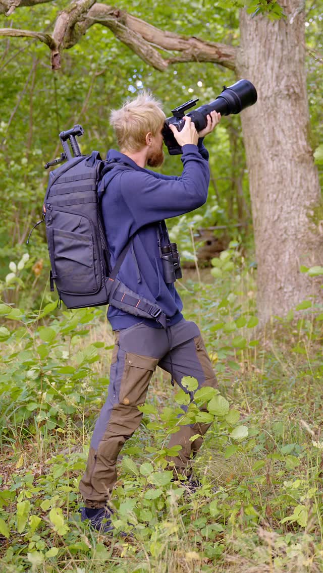Instagram post by @pgytech.de for PGYTECH. Caption reads: New backpack from @pgytech.eu #ad It was finally....