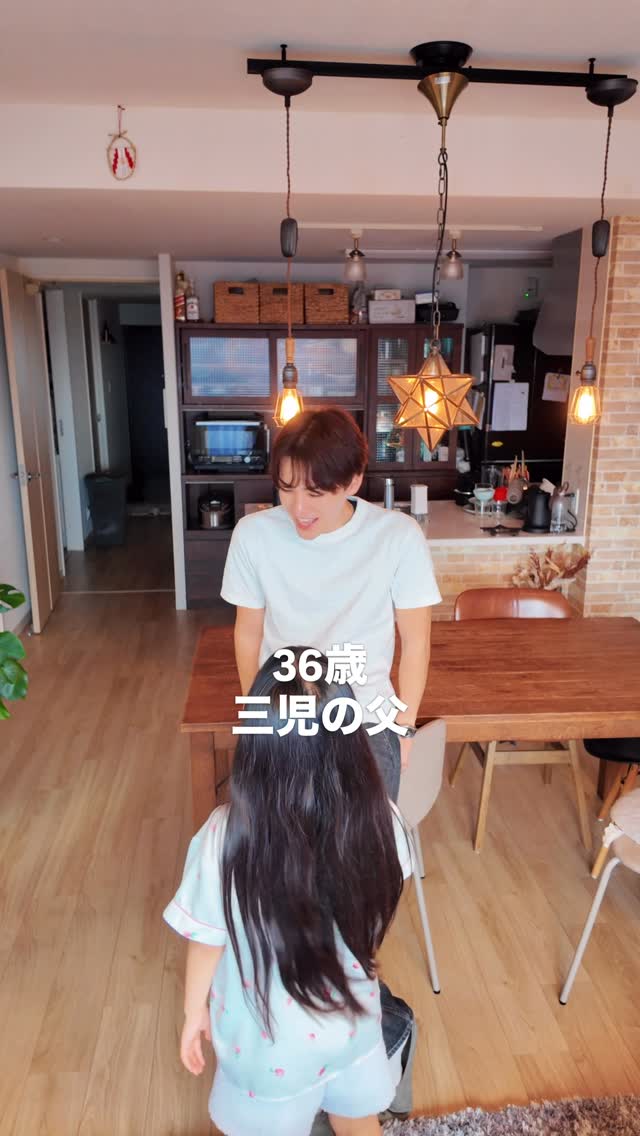 Instagram post by @ka_ji_ryo1014 for Axxzia. Caption reads: エイジングサインが鳴り止まない...
30代半ばを過ぎてから気になり出したエイジングサイン。
目もと....