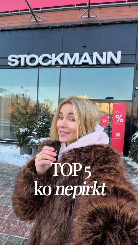 Instagram post by @sanda.krasta for Stockmann. Caption reads: [...] komfortā – no 15. janvāra @stockmann_latvija....