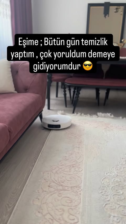 Instagram post by @ttugbabebek for Dreame. Caption reads: Sleepy ile tozu da alırsam tamam bu iş....