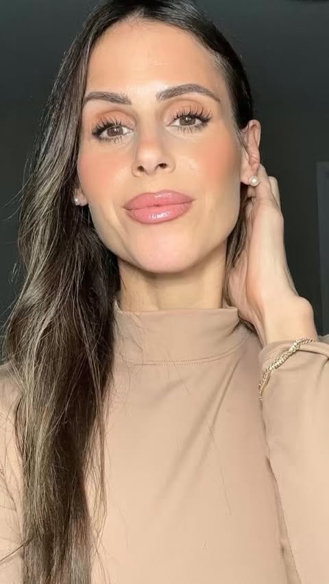 Instagram post by @jenniferbellemakeup for INGLOT COSMETICS. Caption reads: 5 MUA Must Have Makeup Brushes ✨✨
1.....