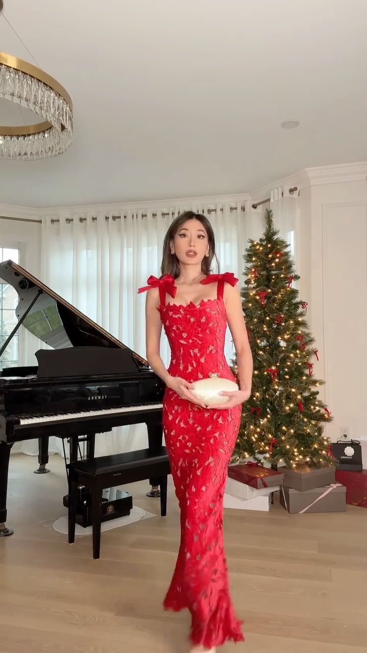 Instagram post by @kerina.wang for House of CB. Caption reads: if Christmas was a dress ❤️🎁🌲 

Comment “links”....