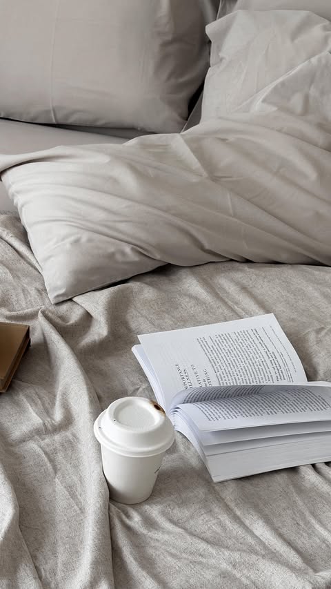 Instagram post by @mitjux for Picsart. Caption reads: [...] you’re living your frosty fantasy with....