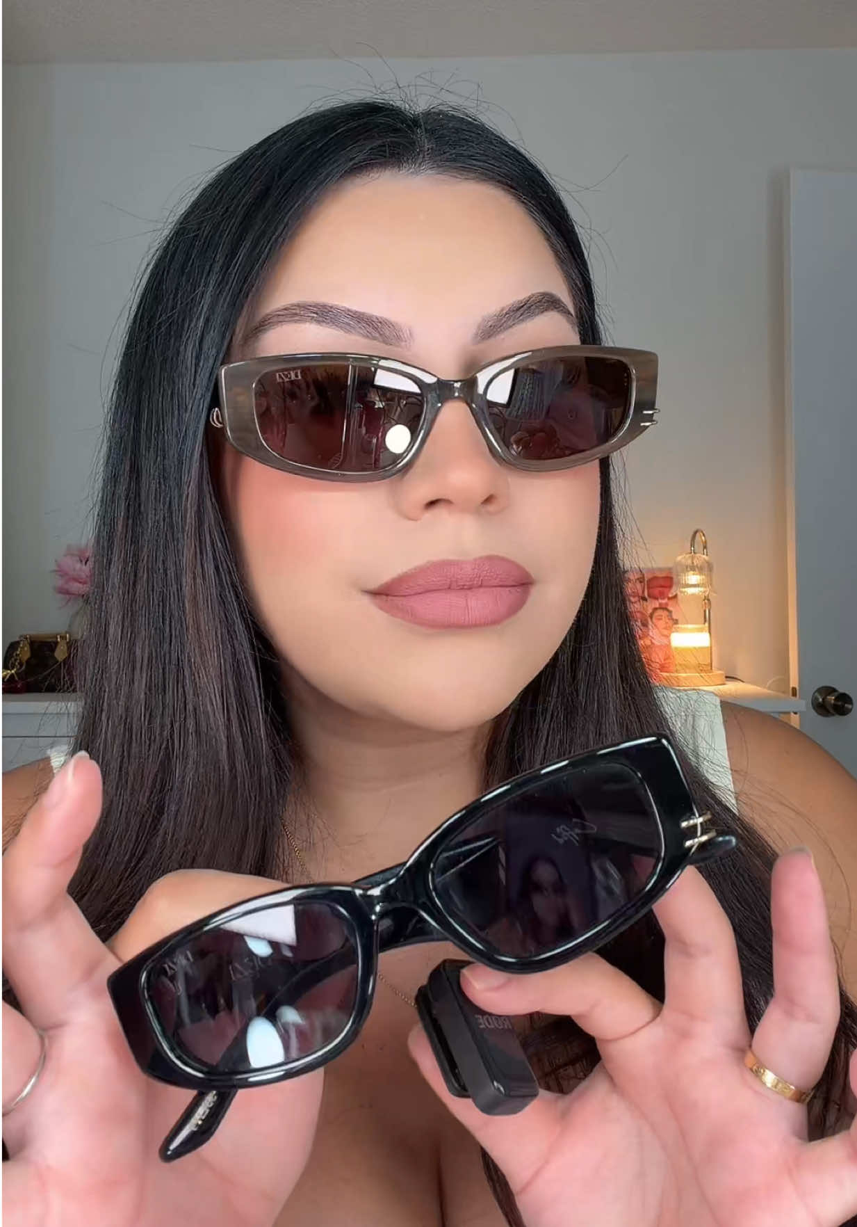 TikTok post by @mari.bajari for DEZI. Caption reads: [...] are my go to 🙂‍↕️🤏🏻 #sunglasses #dezi....