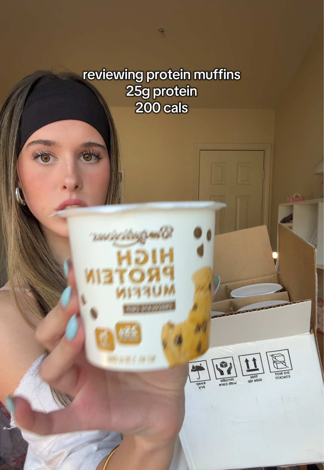 TikTok post by @riley.paige10 for Bootylicious Muffins. Caption reads: [...] #proteinmuffins #lowcal #protein....