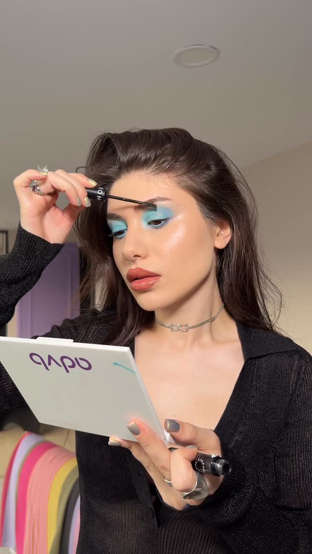 Instagram post by @seydaerdogan for INGLOT COSMETICS. Caption reads: Yeni ürünler birikmiş denemeye devam🫰🏻
-Benefit....