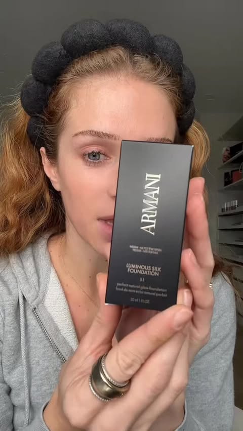 Instagram post by @sarah_wolak for Sephora. Caption reads: [...] Wearing shade 5.1 for my perfect match!!!....