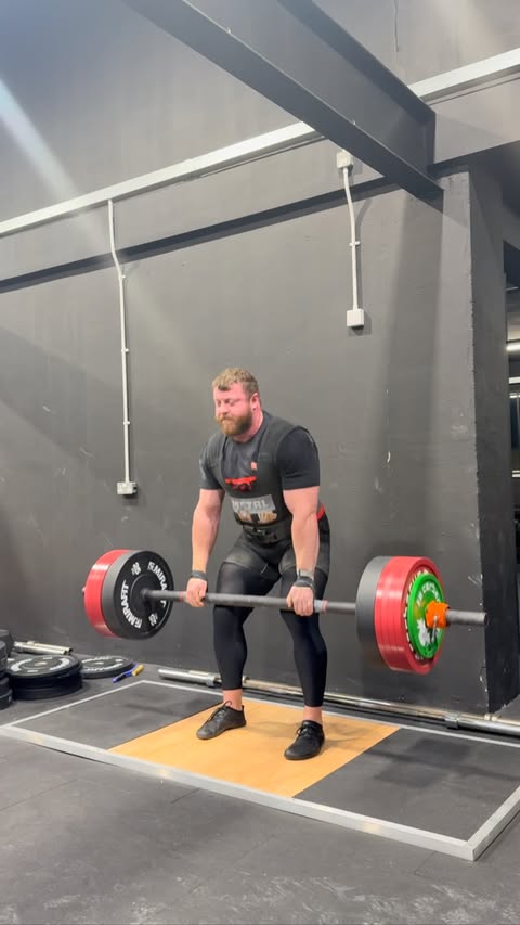 Instagram post by @lukeerichardson for SBD Apparel. Caption reads: [...] I’m coming👹

Sponsored by-....