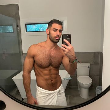 Instagram post by @the1pablohernandez for LaserAway. Caption reads: It’s been one month since my last Botox session....