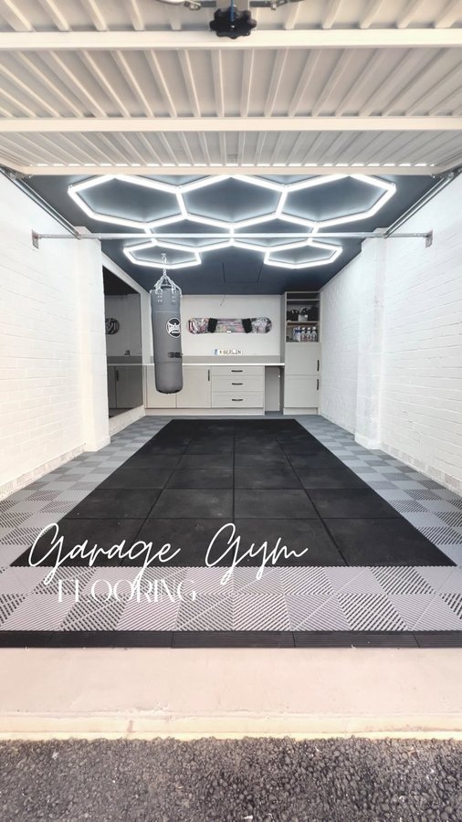 Instagram post by @rachelanna_home for Garage Style Ltd. Caption reads: [...] FLOORING 🏋🏼‍♀️✨

We went for....