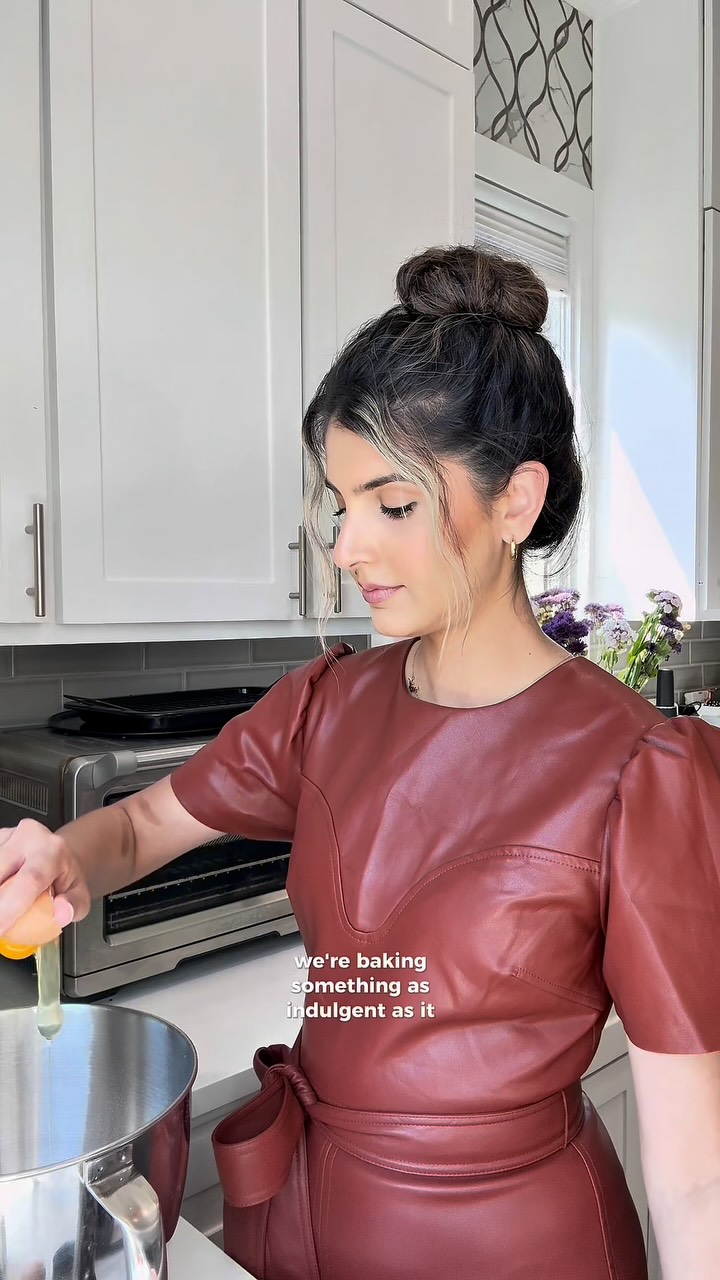 Instagram post by @maryamishtiaq for The 7 Virtues. Caption reads: [...] would be this 🤍 Buttercream Haze by....