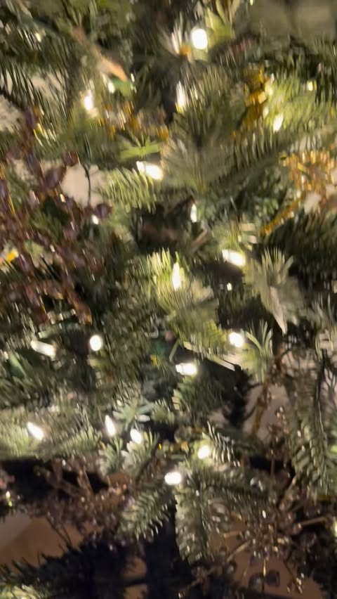 Instagram post by @jenniferlovehewitt for Balsam Hill. Caption reads: More @balsamhill magic up in the house today. It’s....