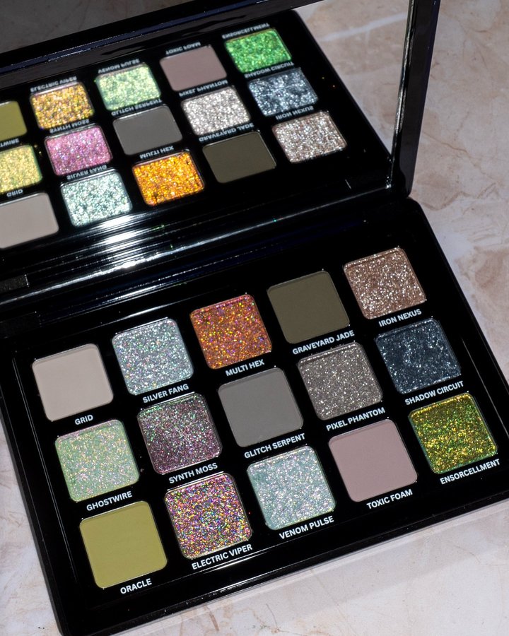 Instagram post by @noopur_makeup for Adept Cosmetics. Caption reads: Adept Cosmetics Rhnull Palette

@adeptcosmetics....