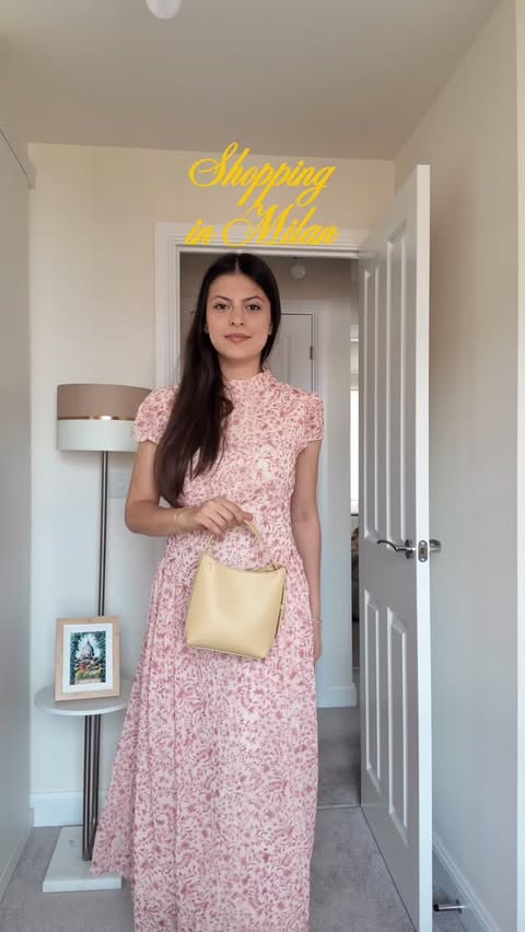 Instagram post by @zelihayilmaaz for Rihoas. Caption reads: [...] my summer wardrobe for Italy and....