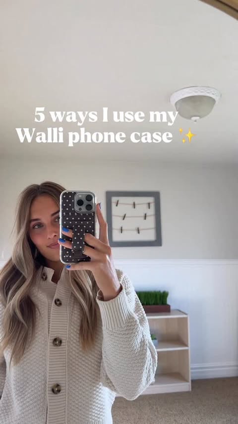 Instagram post by @brynnbischoffgolf for Walli Cases. Caption reads: @wallicases does it all! 

go get yours & use code....
