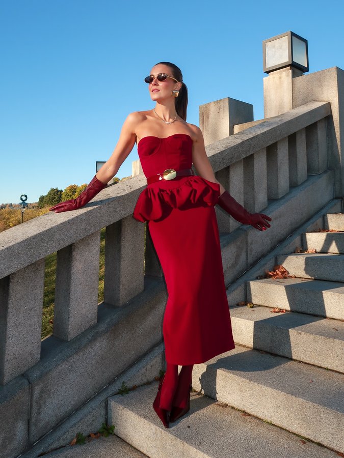 Instagram post by @ninasandbech for Patbo. Caption reads: AD. Dream dress and color❤️ @patbo.