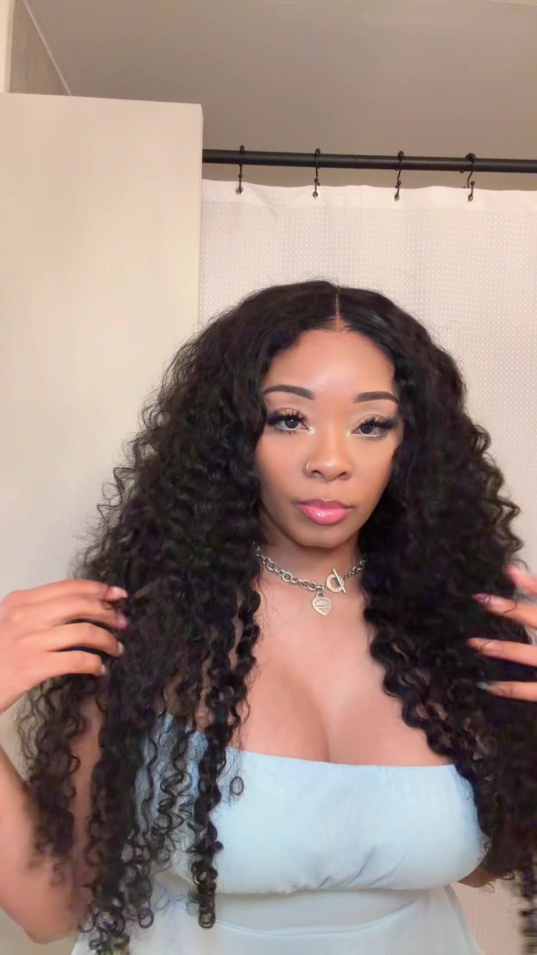 TikTok post by @sadeburnett for Cheetah Beauty Hair Shop. Caption reads: A beautiful summer wig from @Cheetah Beauty Hair....