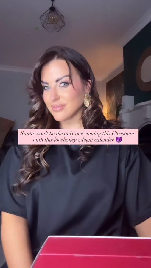 Instagram post by @twins_and_me_ for Lovehoney. Caption reads: AD- Santa’s not the only one coming this Christmas....