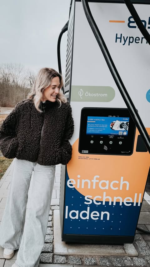 Instagram post by an influencer for EnBW. Caption reads: [...] Elektromobilität?! 🤔⚡️🔌 #enbw....