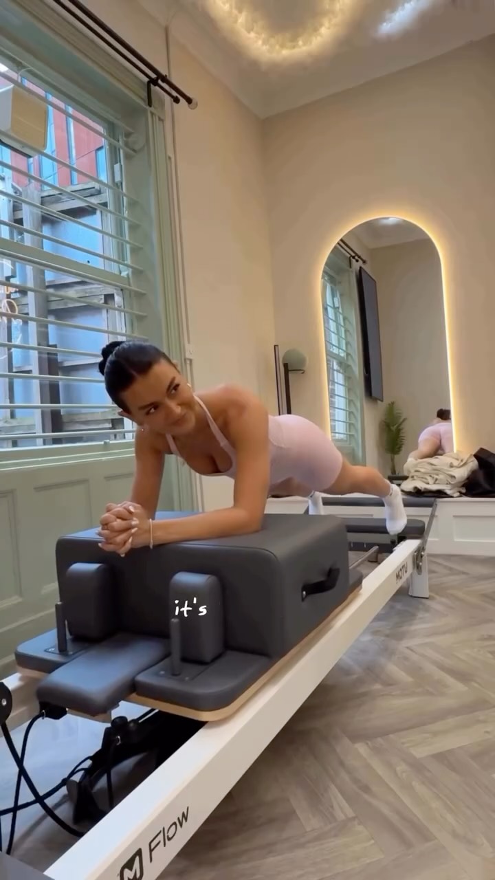 Instagram post by @alicialissyparker for Intelligent Change. Caption reads: [...] = dreams unfolding 🌸☁️ I’ve used....