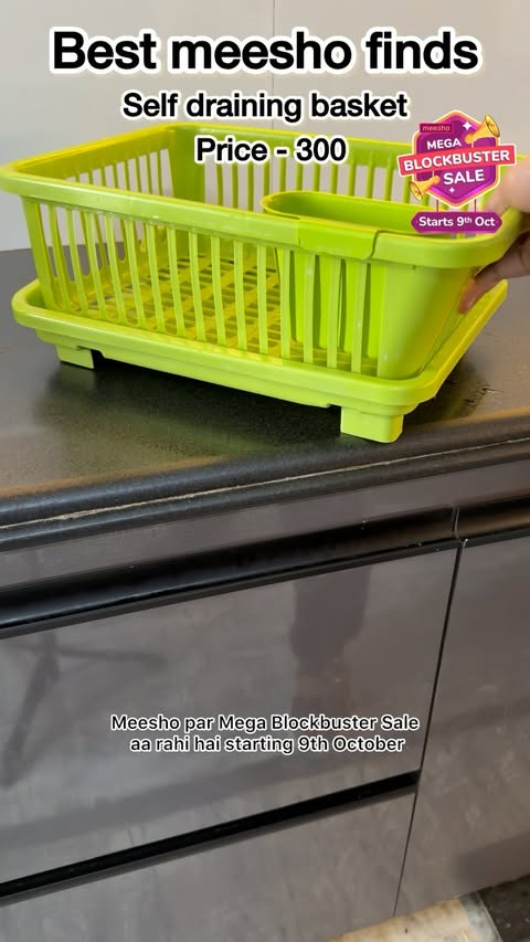 Instagram post by @makeupp_tadka for Meesho. Caption reads: [...] basket under 300 #kitchen #home #meesho....