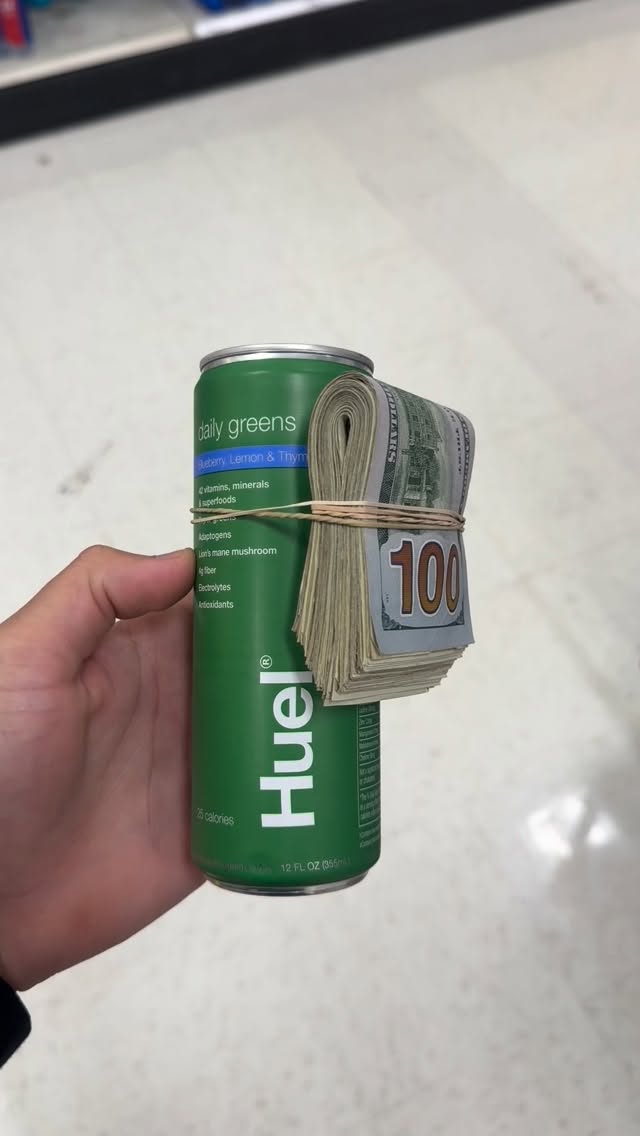 Instagram post by @cashstashstl for Huel. Caption reads: VOLUME UP! 🔈

Fuel your day with @huel ⚡️

Three....