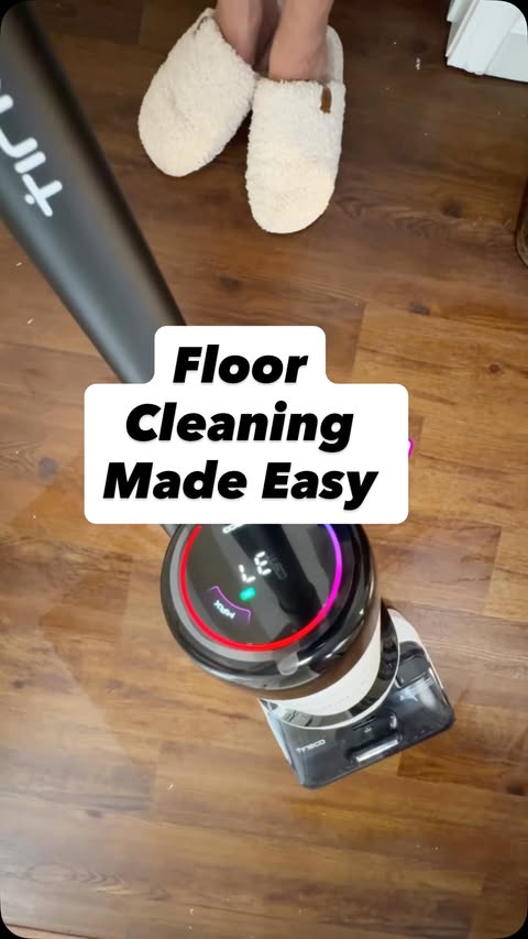 Instagram post by @cleansnob for Tineco. Caption reads: Early Deal Days are here, so if a Tineco vacuum....