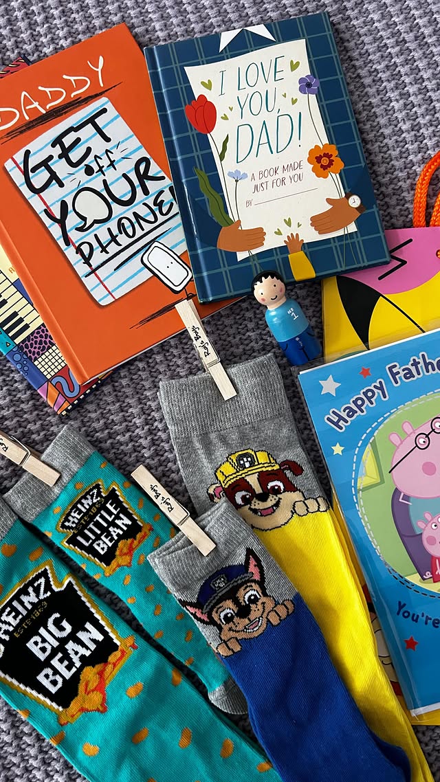 Instagram post by @little_people_play for Danilo Calendars. Caption reads: [...] 🎁 Cards and gift wrapping from....