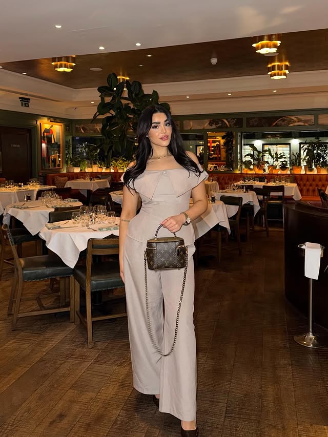 Instagram post by @itz.helia for The Ivy Collection. Caption reads: About last night 🍸✨🤍 @the_ivy_collection....