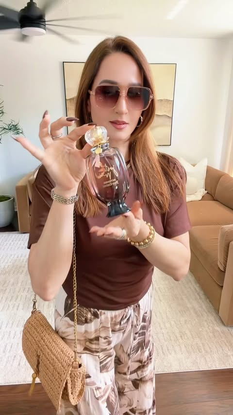 Instagram post by @nita_home for Juicy Couture. Caption reads: [...] the new, decadent fragrance by Juicy....