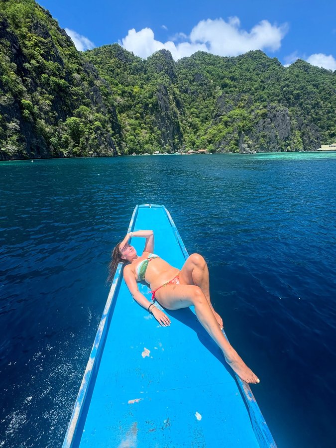 Instagram post by @emxbarker for Cotton On Body. Caption reads: Hey just a body!!!!!!!! A normal gorgeous body....