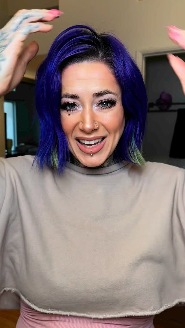 Instagram post by @savannahraehair for ERGO Styling Tools. Caption reads: [...] a boss. Fast. Flawless. Finished.....