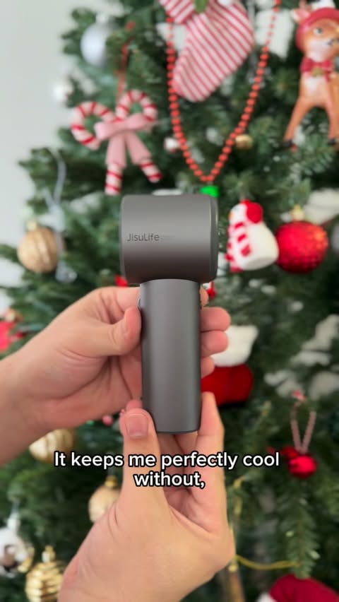 Instagram post by @meyserakca for Jisulife. Caption reads: [...] of my lifesavers during hot days: the....