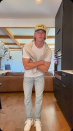 Instagram post by @fel.caron for Cuts Clothing. Caption reads: Outfit ideas to wear with a white T All the....
