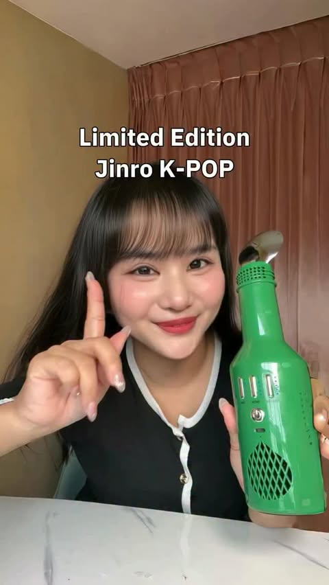 Instagram post by @yarida.g for Jinro. Caption reads: ✨ JINRO K-POP Limited Edition 🇰🇷💚 สายเกาหลี....