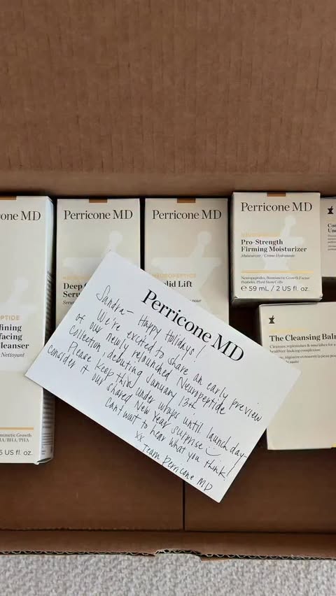 Instagram post by @sandralenasilverman for Perricone MD. Caption reads: [...] One of my absolute favorites.

So grateful....