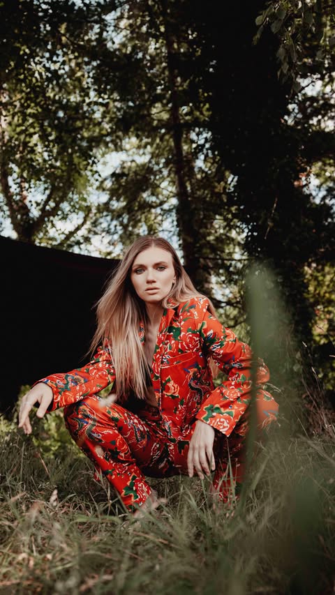 Instagram post by @annalightpro for Godox. Caption reads: 🙏🏼 tasya_odessa 💋
🙏🏼 @godoxlighting....