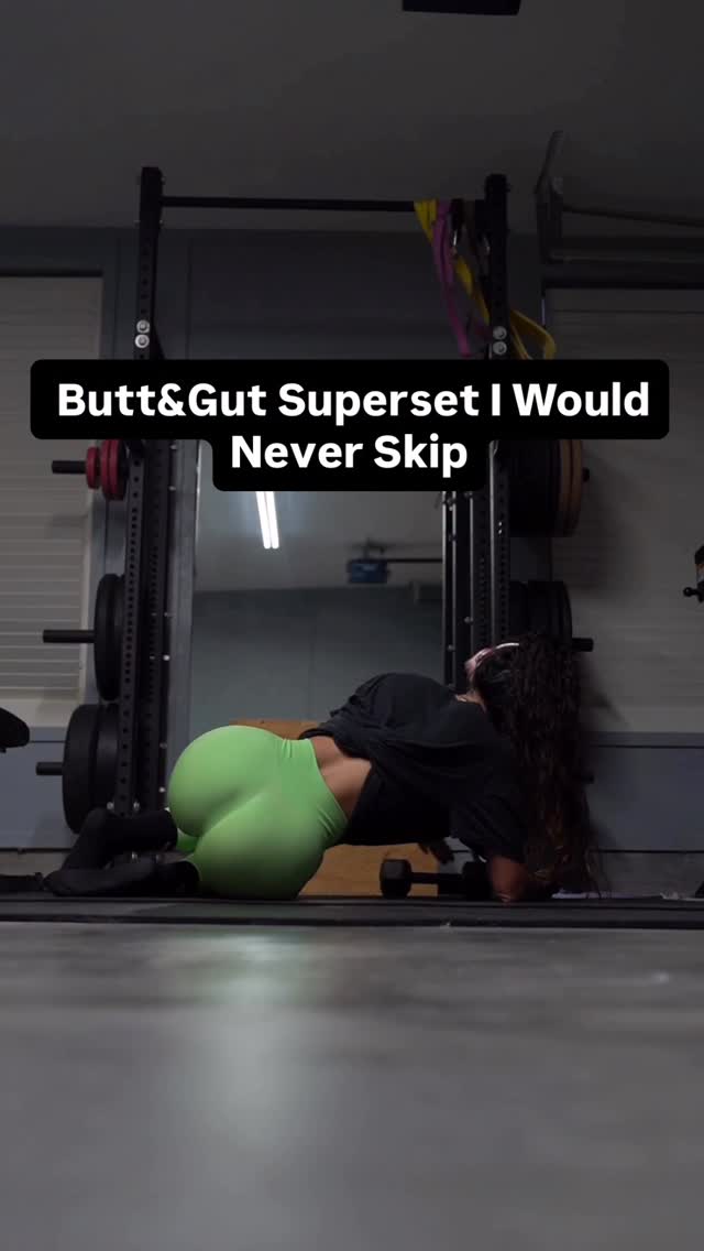 Instagram post by @christina_shep_pt for BUILT Bar. Caption reads: The secret to a strong core and lifted glutes....