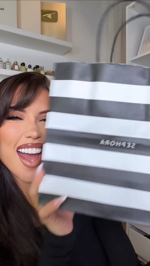 Instagram post by an influencer for M·A·C Cosmetics. Caption reads: [...] are about to discover our @maccosmetics holy....