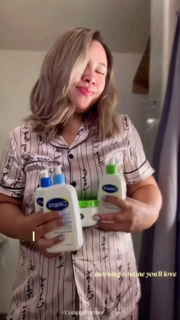 Instagram post by @klaudiiabeautystyle for Cetaphil. Caption reads: Morning Routine for Calm, Glowy Skin 💙 |....