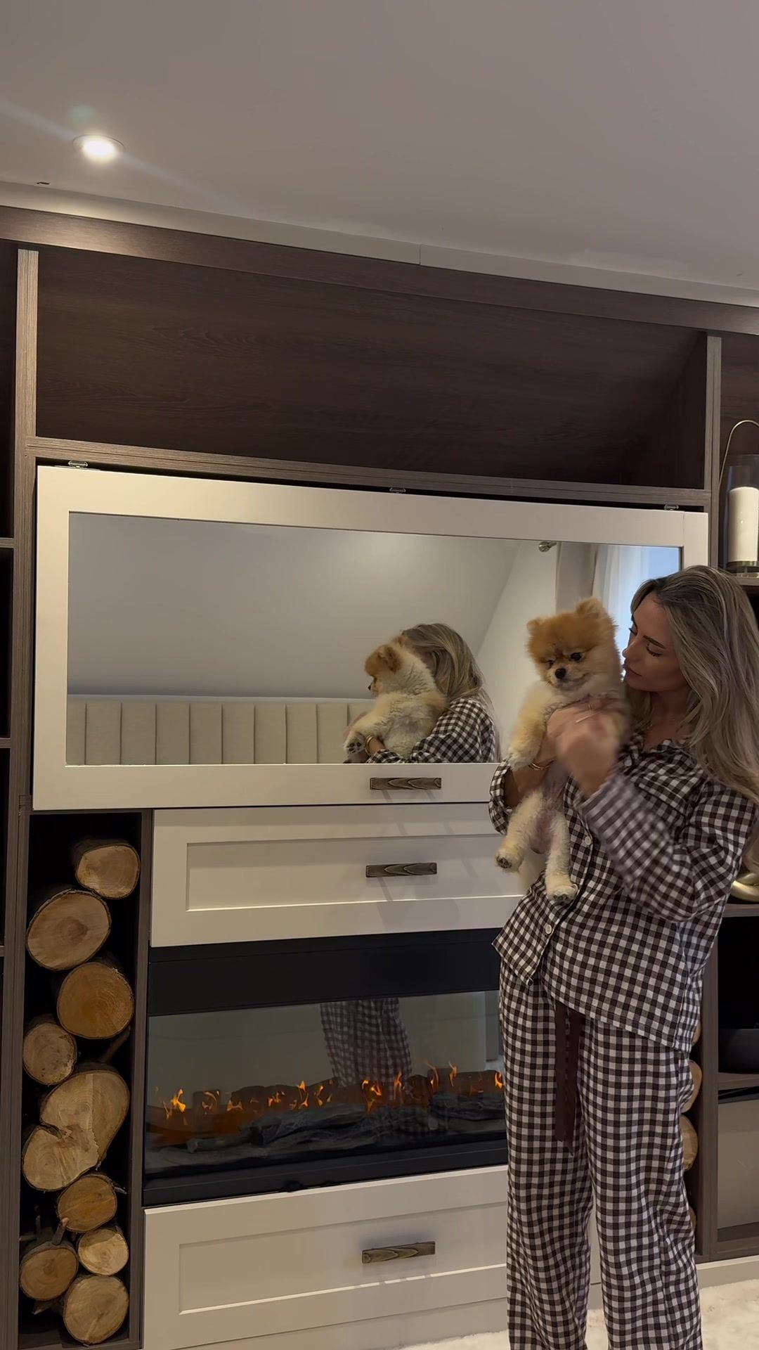 TikTok post by @leahjtaylor for Novomins. Caption reads: [...] girl must haves to take into 2026 🤍✨....