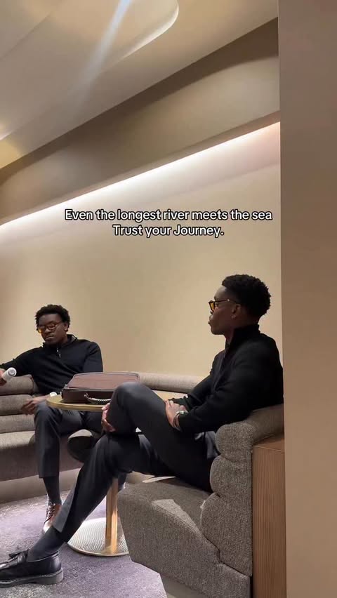 Instagram post by @akintwins_ for Perry Ellis. Caption reads: Quarter zip thought of the day

1/4 zips by....