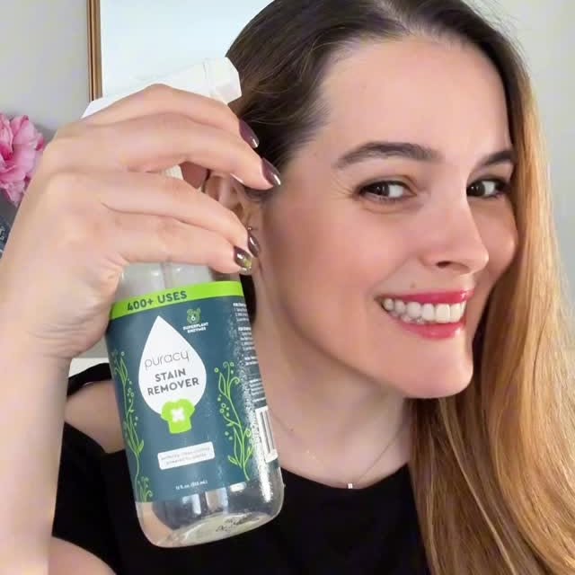 Instagram post by @amerikada_hayattt for Puracy. Caption reads: [...] her shirt… even the carpet 😅
Good thing....