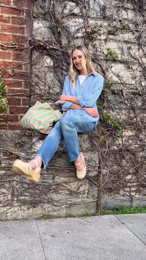 Instagram post by @itslaurenhastings for Dansko. Caption reads: My go to summer shoe for style and comfort.