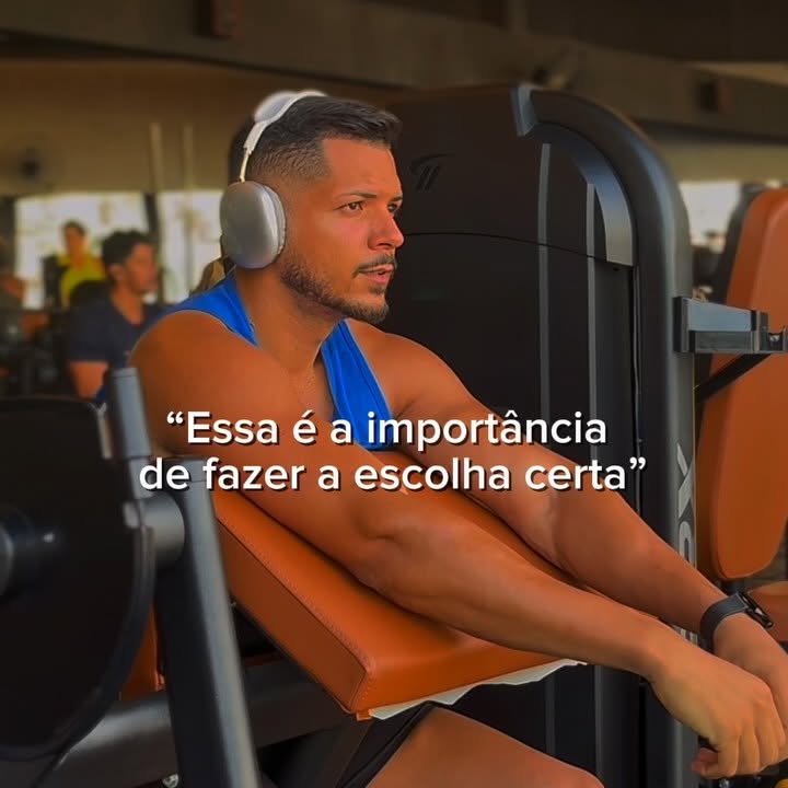 Instagram post by @orafalbino for BOLD SNACKS. Caption reads: Concorda comigo? 🤍 

Te espero lá nos....